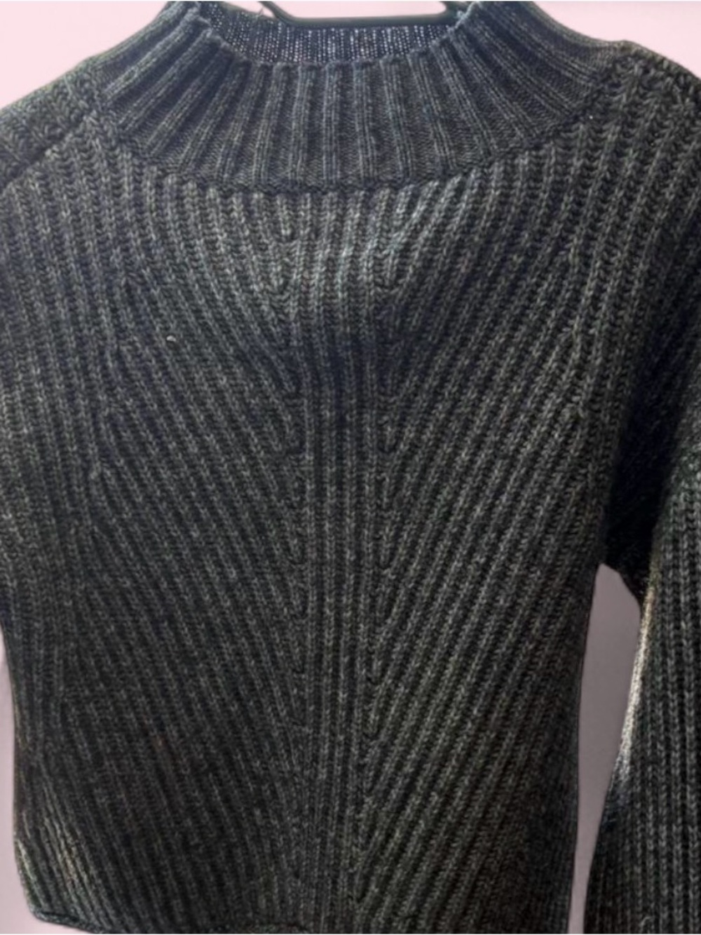 SO Chunky Ribbed Knit Sweater Medium Dark Gray